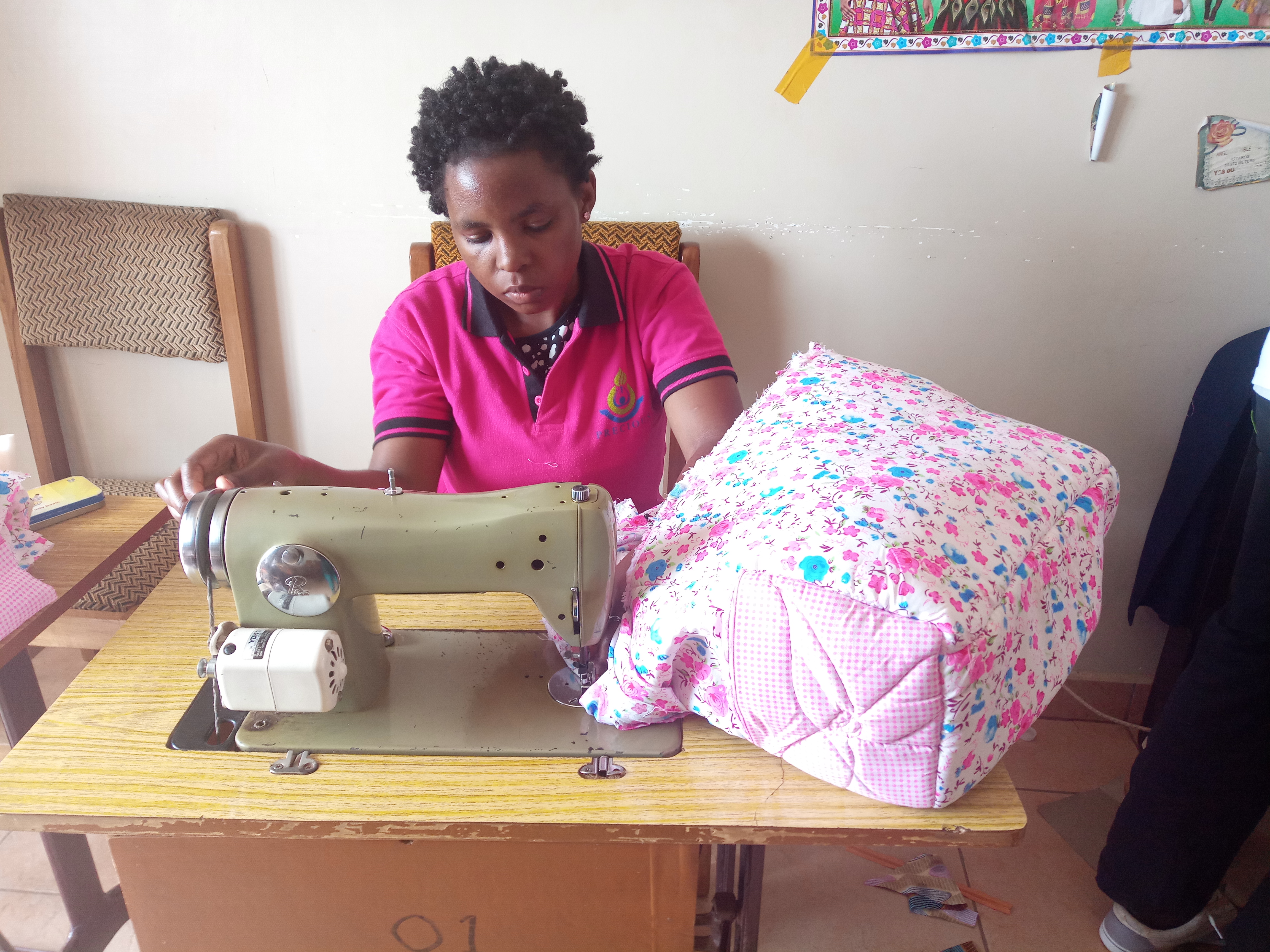 Read more about the article Certificate in Fashion Designing