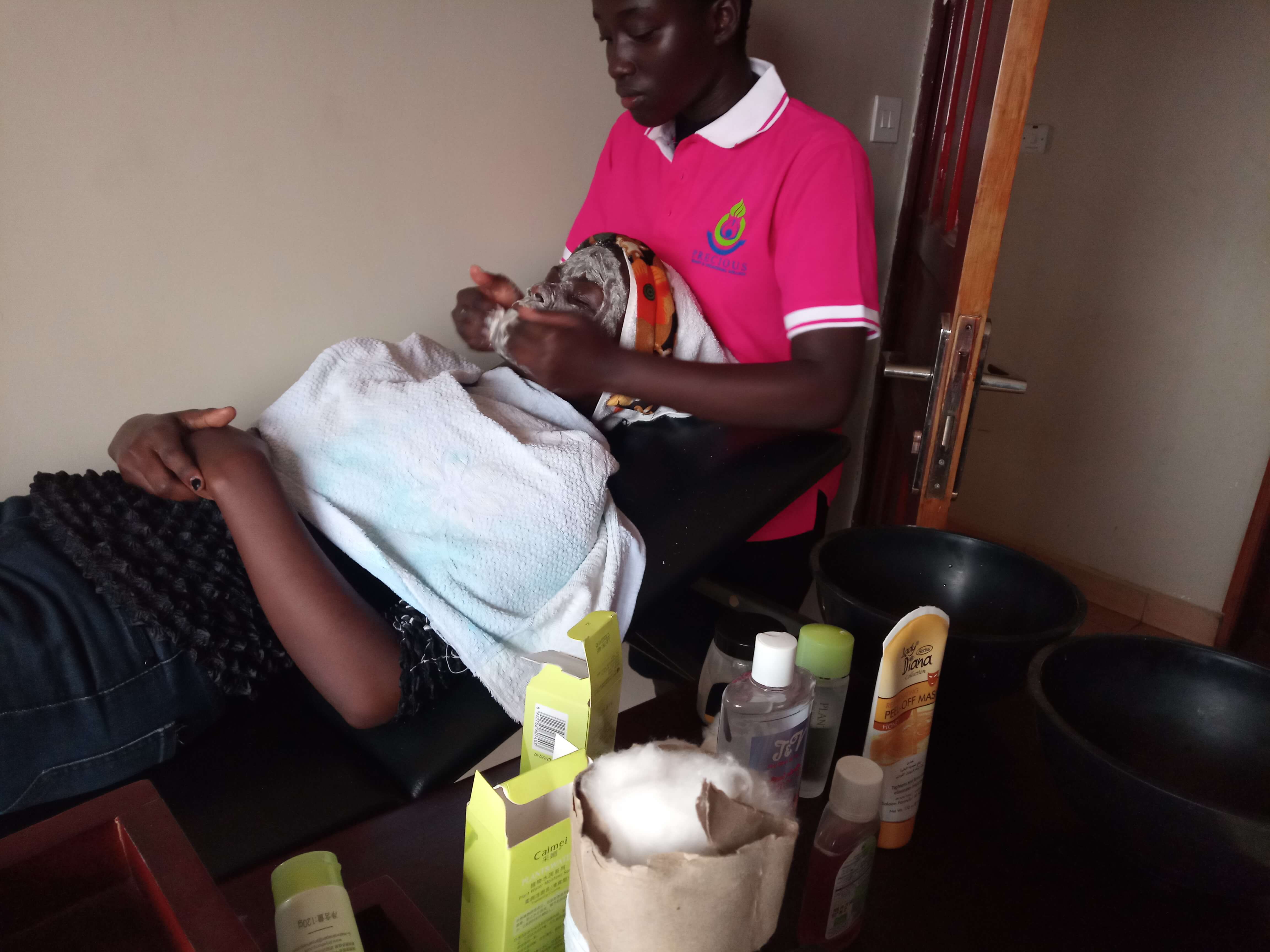 Read more about the article A career in Beauty Therapy